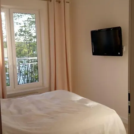 아파트 Apartament Z Widokiem Na Jezioro *