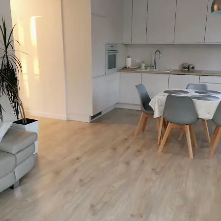 Lägenhet Apartament Z Widokiem Na Jezioro *